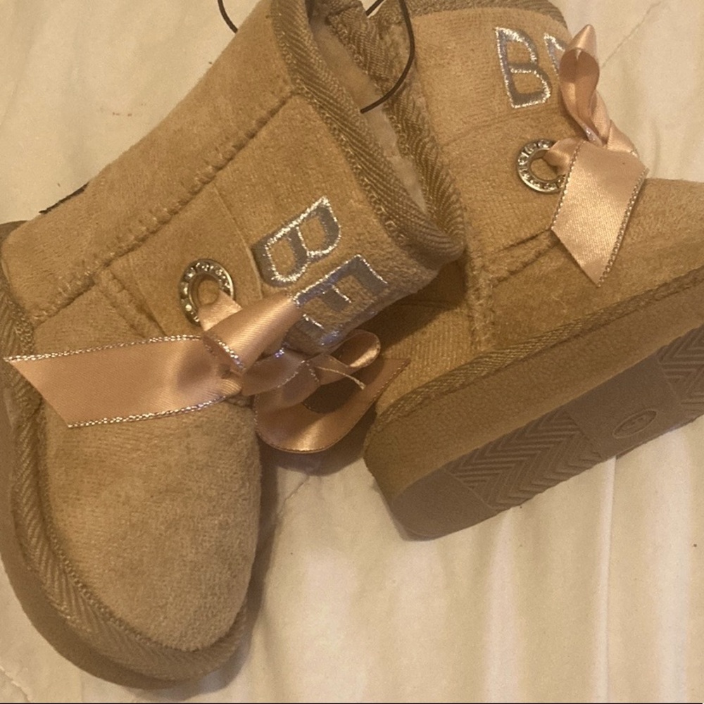 SUPER CUTE~~Bebe Boots~~Infant’s Size 5